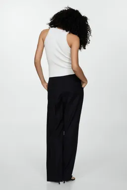 Top punto canalé de Mango en Tops para argentina