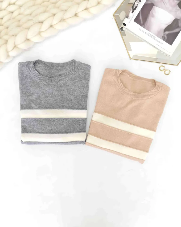 Suéter con estampado rayado de líneas horizontales y cuello redondo de Hesed en Buzos y Sweaters para argentina