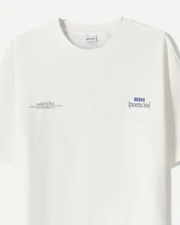 Remera manga corta estampada de Bershka en Remeras y Polos para argentina