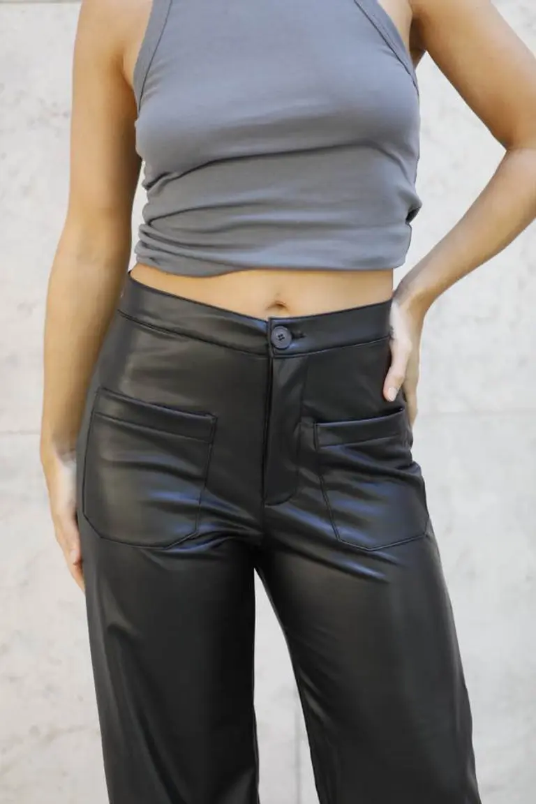 Pantalón de Tiro Alto de Hesed en Pantalones para argentina