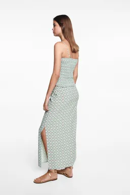 Falda midi estampada de Mango Teen en Faldas para argentina