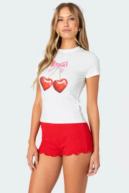 Remera corazón cereza de Edikted en Remeras para argentina