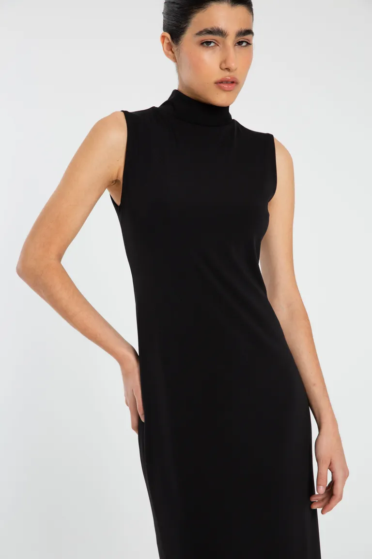 Vestido gráfico negro de corte musculosa y cuello alto de Naíma en Vestidos para argentina