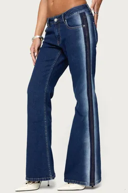 Jeans acampanados tiro bajo aerografiados de Edikted en Pantalones para argentina