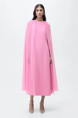 Vestido capa vuelo de Mango en Vestidos para argentina
