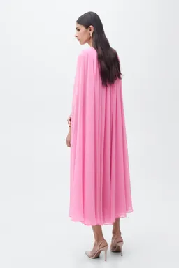 Vestido capa vuelo de Mango en Vestidos para argentina