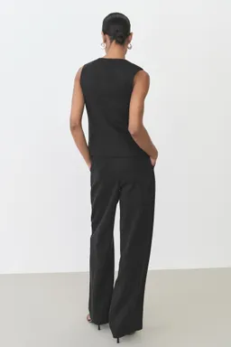 Pantalón recto traje lyocell de Mango en Pantalones para argentina
