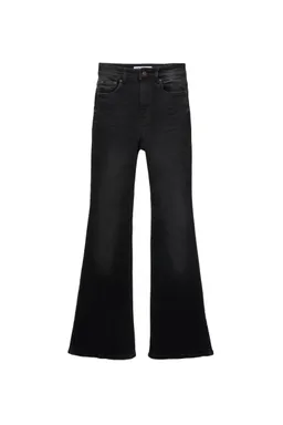 Jeans flare tiro alto de Pull&Bear en Pantalones para argentina