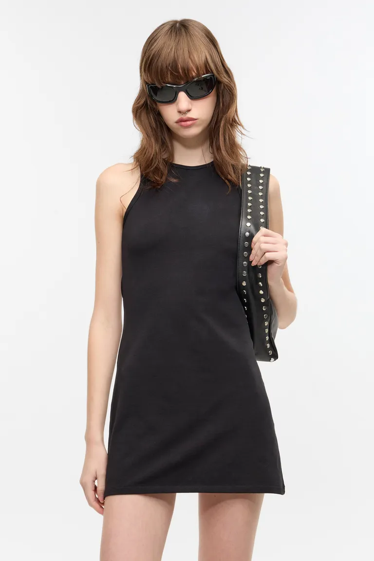 Vestido corto y ajustado de algodón con elastano en color negro de Ay Not Dead en Vestidos para argentina