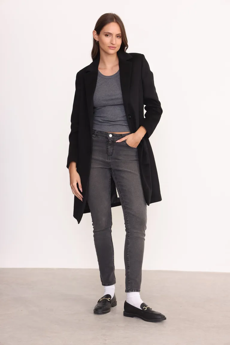 Jeans skinny vintage de tiro medio para mujer de cinco bolsillos de Yagmour en Pantalones para argentina