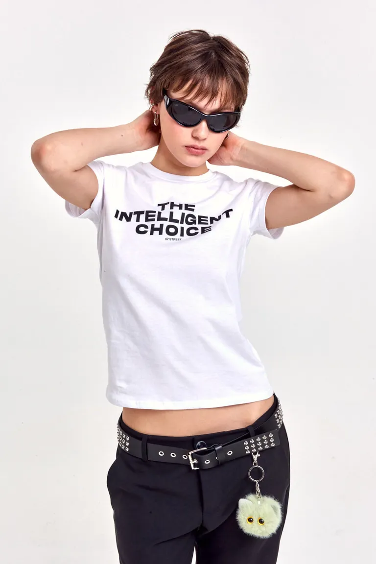 Remera blanca de corte regular con estampa gráfica en contraste de 47 Street en Remeras para argentina