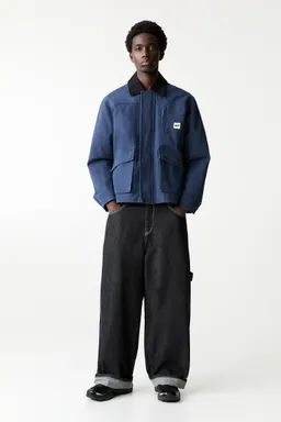 Jeans carpenter baggy bajo de Pull&Bear en Pantalones para argentina