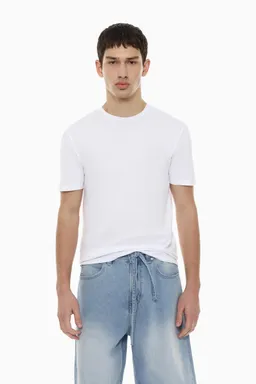 Remera entallada suave de Lefties en Remeras y Polos para argentina