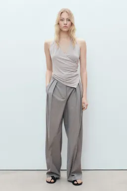 Top cruzado cuello halter de Mango en Tops para argentina