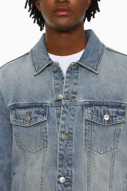 Campera denim básica de Lefties en Abrigos y Camperas para argentina