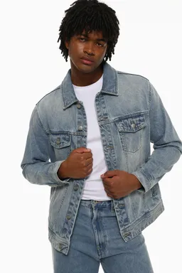 Campera denim básica de Lefties en Abrigos y Camperas para argentina