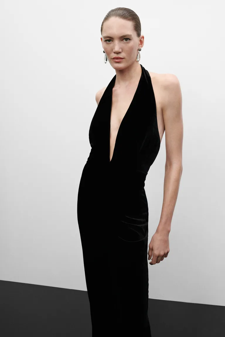 Mono terciopelo cuello halter de Mango en Monos para argentina