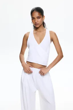 Top cruzado con lino de Pull&Bear en Tops para argentina