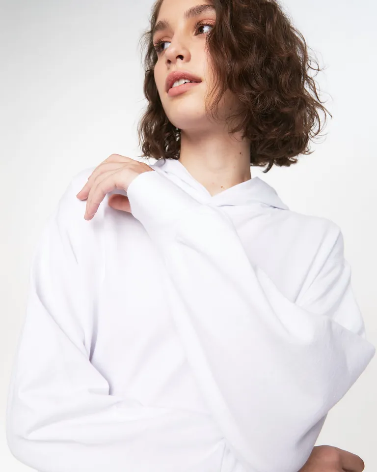 Buzo con capucha y bolsillo delantero estilo canguro de calce holgado de Furzai en Buzos y Sweaters para argentina