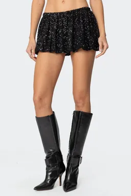 Micro falda pantalón lentejuelas de Edikted en Shorts para argentina