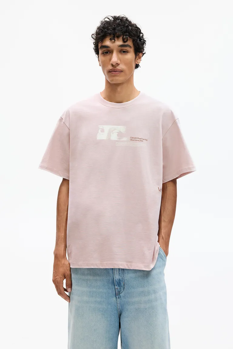 Remera gráfico la joven perla de Pull&Bear en Remeras y Polos para argentina