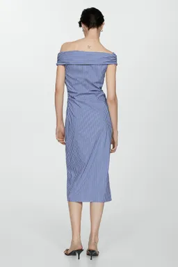 Vestido rayas hombros descubiertos de Mango en Vestidos para argentina