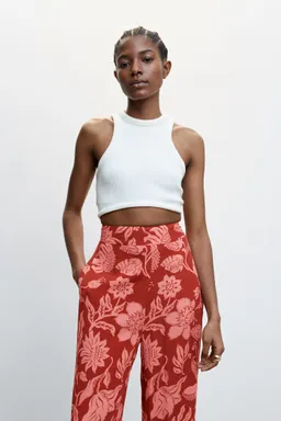Pantalón palazzo floral de Mango en Pantalones para argentina