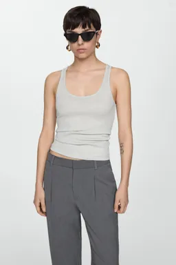 Top punto lúrex de Mango en Tops para argentina