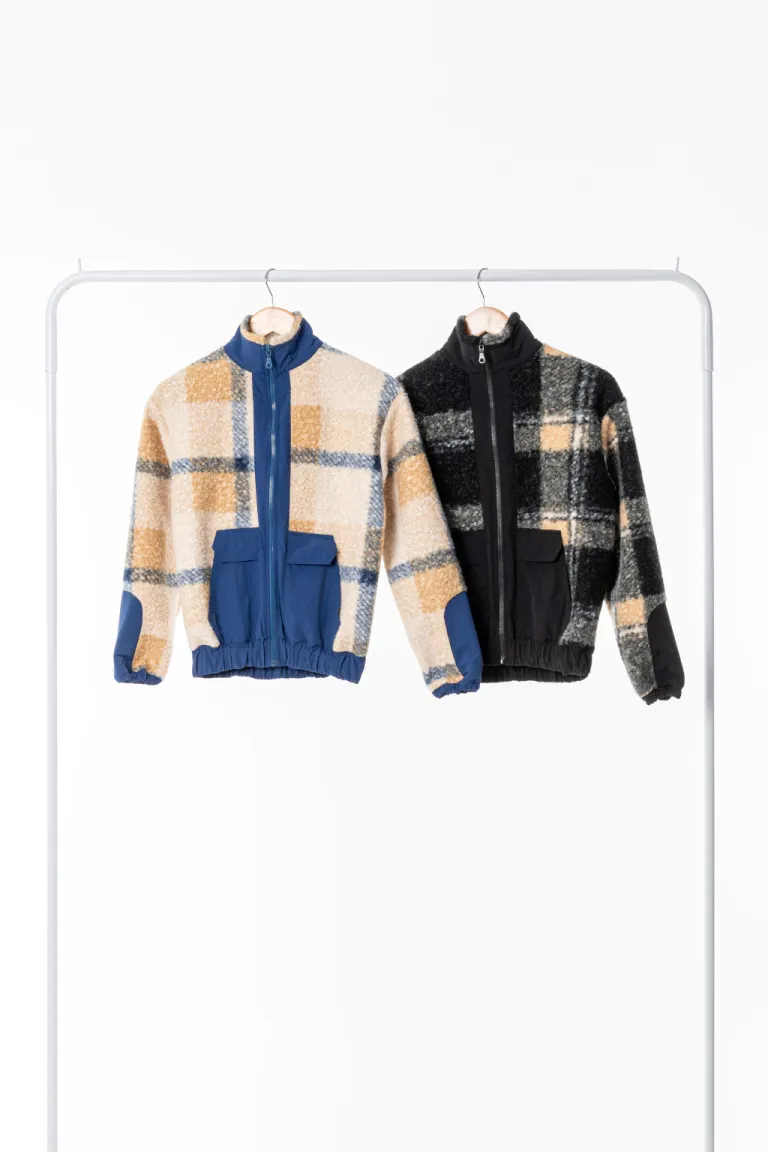 Chaqueta estampada en tonos neutros para mujer de Apricot en Chaquetas para argentina