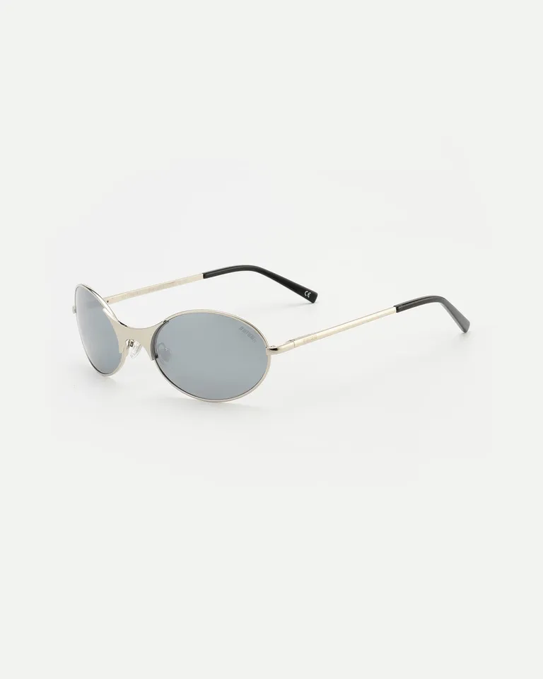 Gafas de sol ovaladas con patillas y puente de metal en acabado marrón de Ay Not Dead en Anteojos para argentina