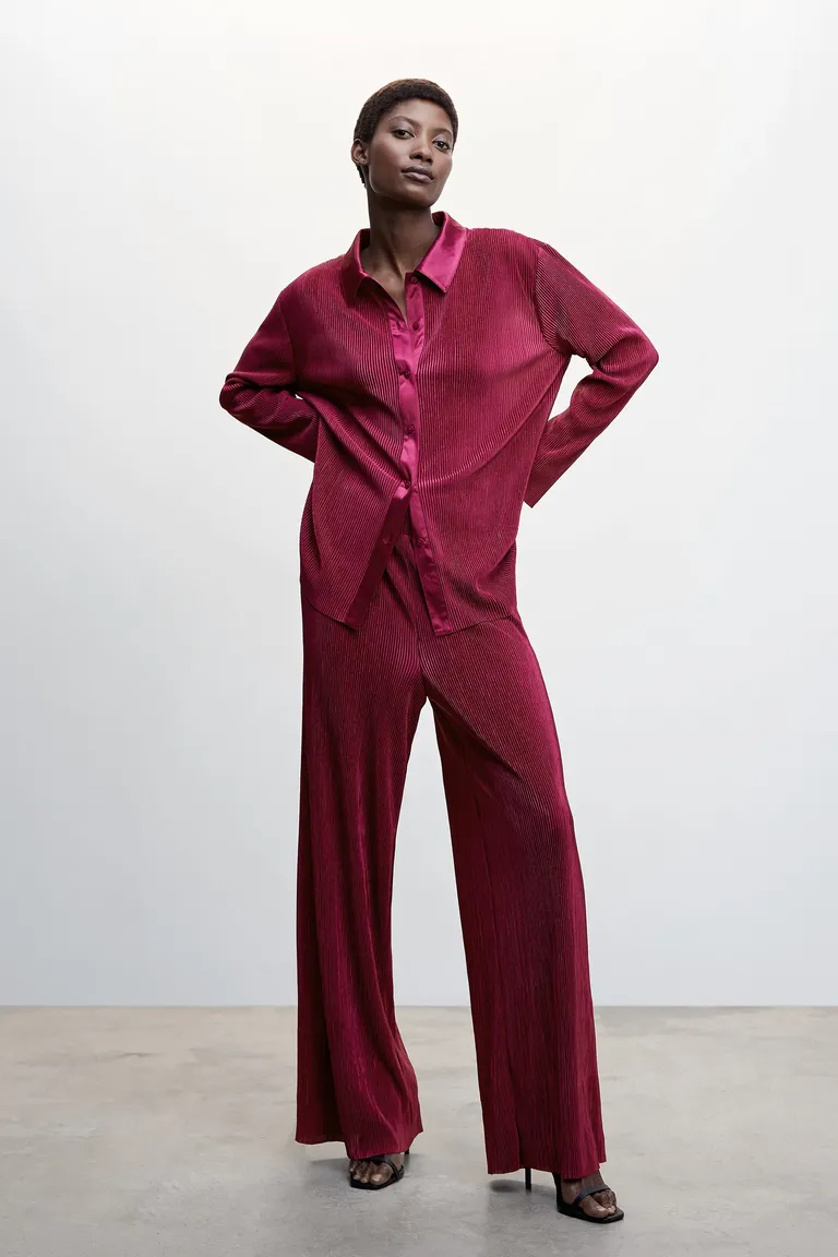 Pantalón palazzo plisado de Mango en Pantalones para argentina