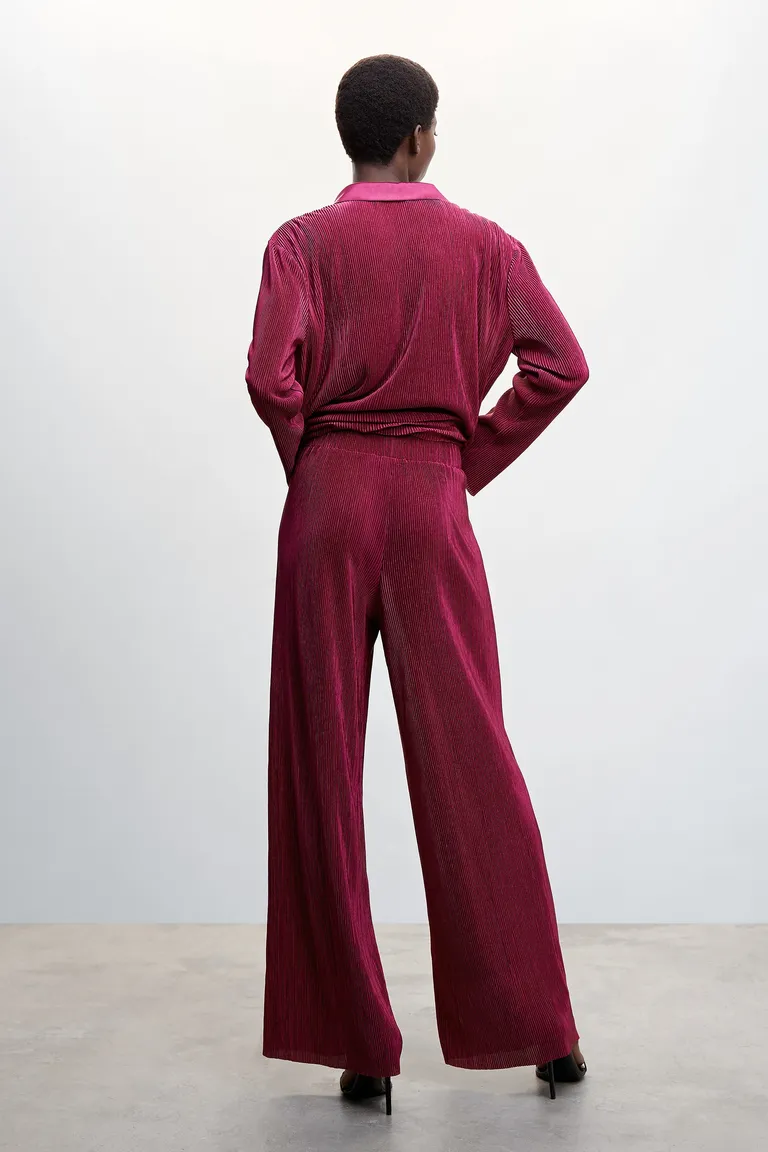 Pantalón palazzo plisado de Mango en Pantalones para argentina