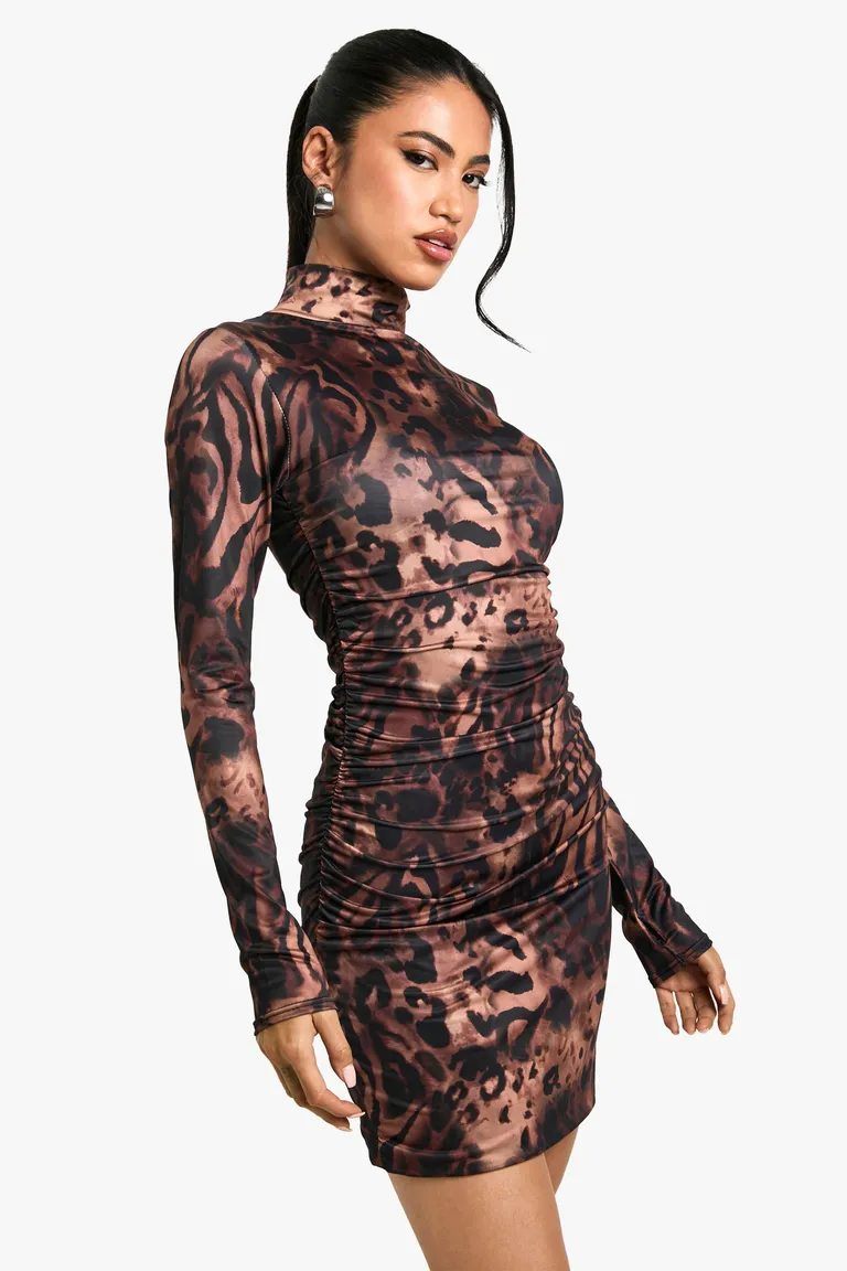 Mini vestido leopardo entallado de Boohoo en Vestidos para argentina
