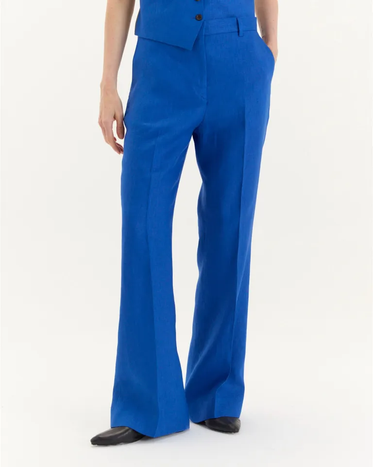Pantalón sastre recto de lino con tiro medio y pierna ancha de Blue Sheep en Pantalones para argentina