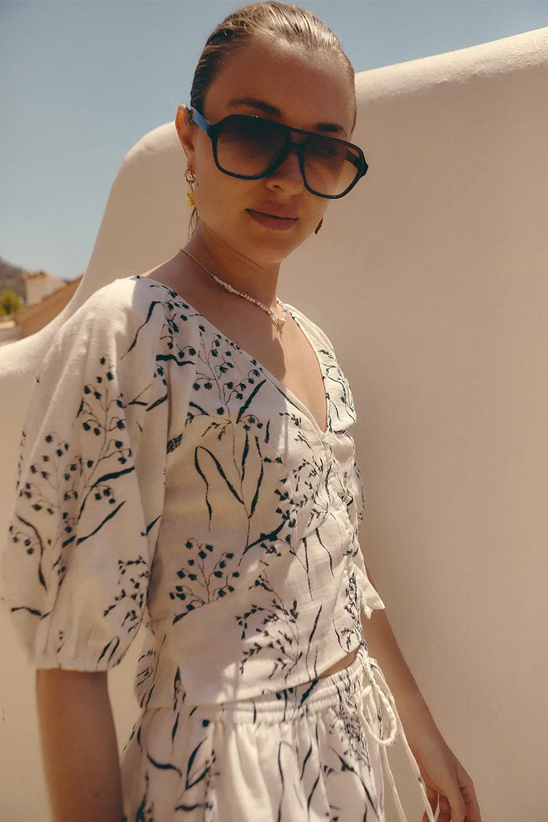 Blusa de algodón con estampado floral lineal y mangas tres cuartos de Sweet en Blusas para argentina