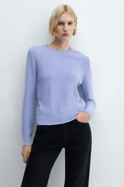 Sweater punto cuello redondo de Mango en Buzos y Sweaters para argentina