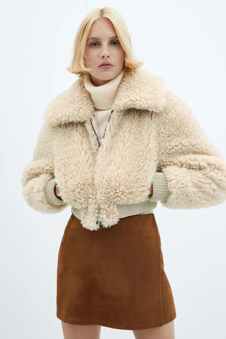 Bomber efecto piel de Mango en Chaquetas para argentina