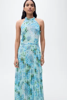 Vestido plisado estampado floral de Mango en Vestidos para argentina