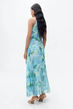 Vestido plisado estampado floral de Mango en Vestidos para argentina