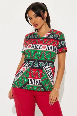 Top uniforme naughty or nice de Fashion Nova en Remeras para argentina