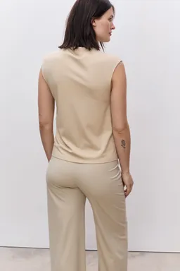Pantalón wideleg punto de Mango en Pantalones para argentina