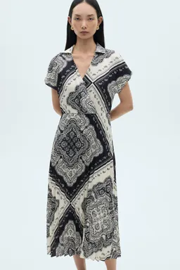 Vestido camisero estampado paisley de Mango en Vestidos para argentina