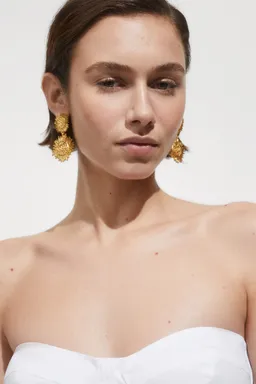 Top crop palabra honor de Mango en Tops para argentina