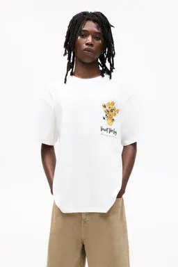Remera van gogh girasoles de Pull&Bear en Remeras y Polos para argentina