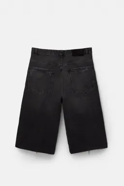 Bermuda baggy rota stwd de Pull&Bear en Bermudas y Shorts para argentina