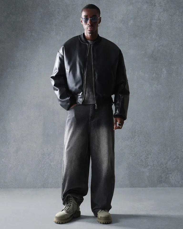 Jean acampanado estilo skater de Sumwon en Pantalones para argentina