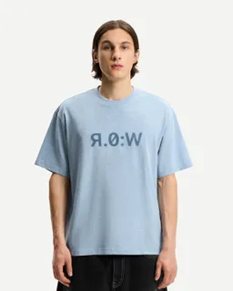 Remera texto flock manga corta de Bershka en Remeras y Polos para argentina