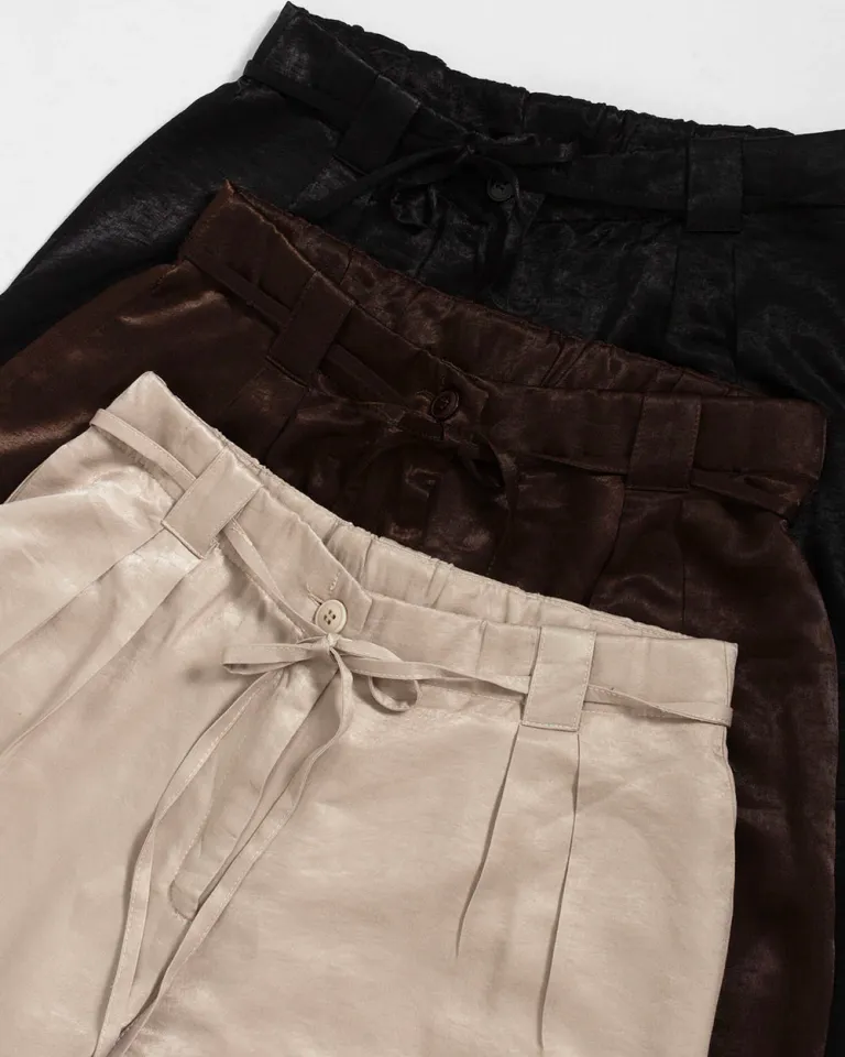 Pantalón ancho y elegante con cintura elástica y bolsillos laterales de Sky en Pantalones para argentina