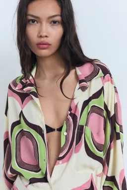 Blusa estampado geométrico de Mango en Blusas para argentina