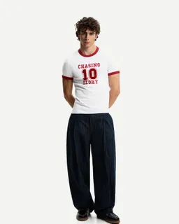 Remera manga corta rib contraste de Bershka en Remeras y Polos para argentina